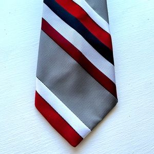 Lanvin Mens diagonal wide stripe silk tie